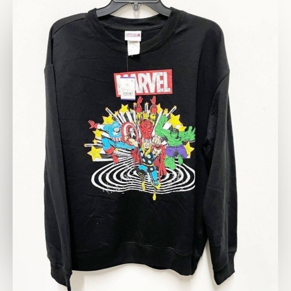 NWT Women Marvel Sweatshirt - Picture 6 of 7